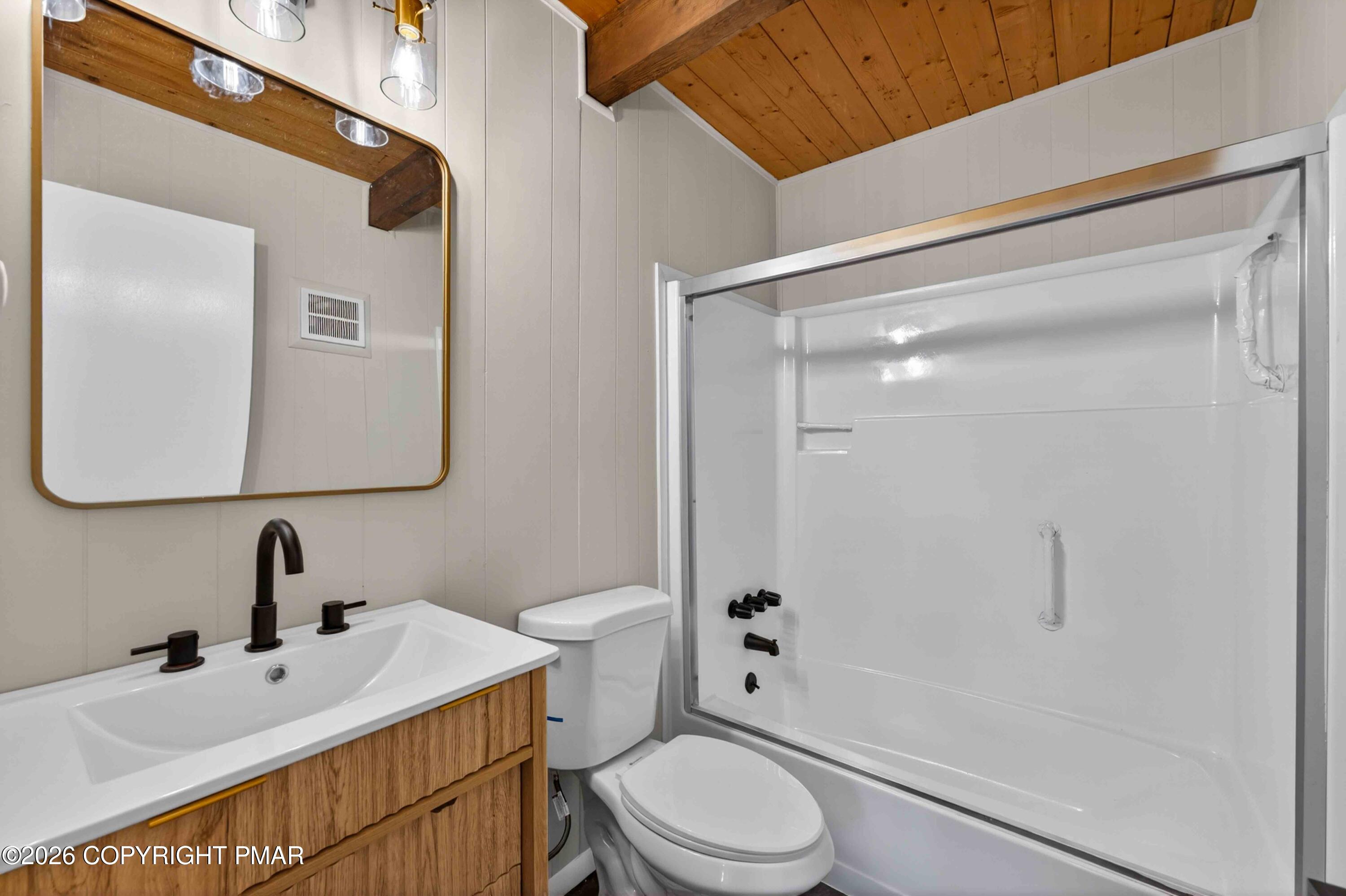 170 Dover Drive Bushkill, PA 18324 - Photo 31 of 53 170 Dover Drive, Lehman Twsp. PA-29