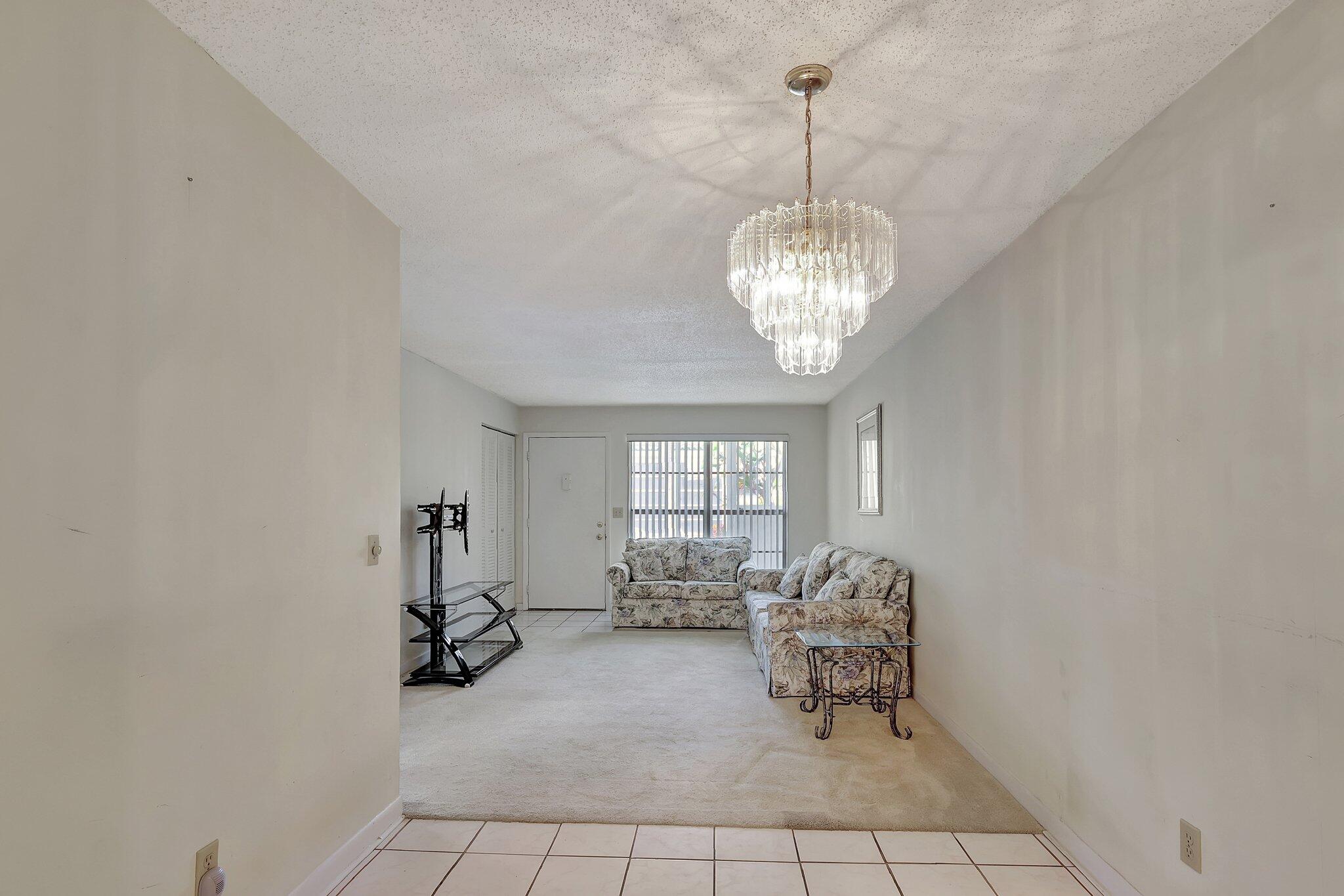 2109 Southeast Wayne Road, Unit 2109 Stuart, FL 34994 - Photo 8 of 37 17-web-or-mls-5P1A3844