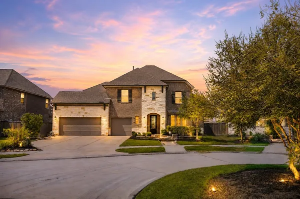 $749,500 | 19110 Goodnight Peak Trail, Cypress, TX 77433