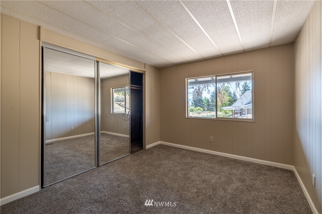 3620 Burchvale Road Wenatchee, WA 98801 - Photo 11 of 22 Gallery Image 11