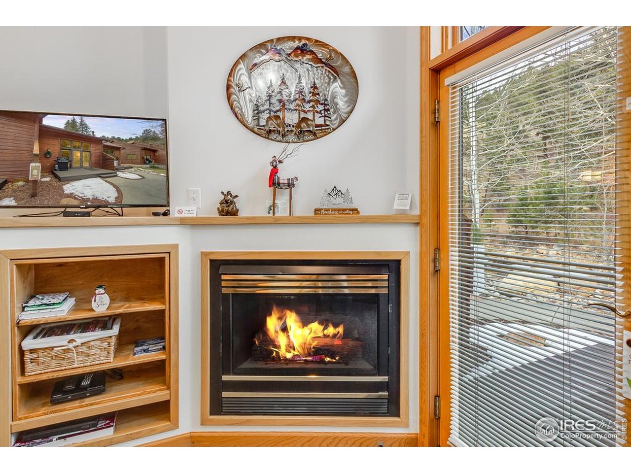2120 Fall River Road, Unit 2 Estes Park, CO 80517 - Photo 14 of 44 comfortable and relaxing