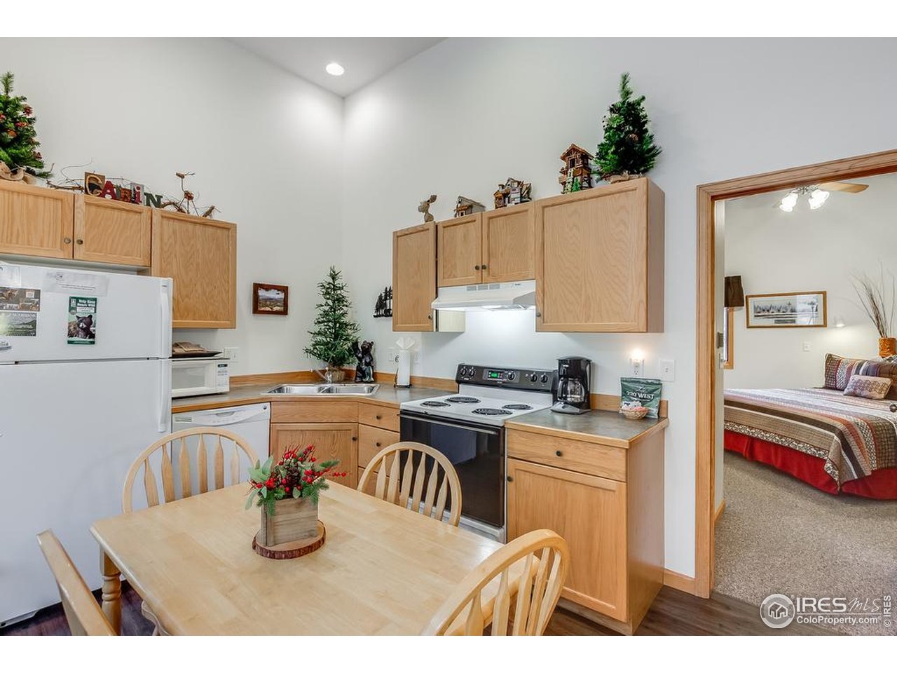 2120 Fall River Road, Unit 2 Estes Park, CO 80517 - Photo 24 of 44 all appliances included