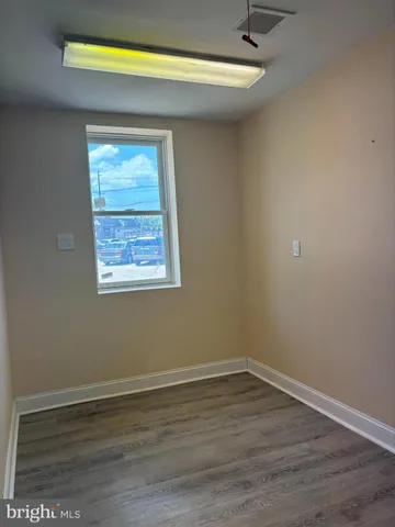 $2,000 | 32 Edgewater Avenue, Westville, NJ 08093