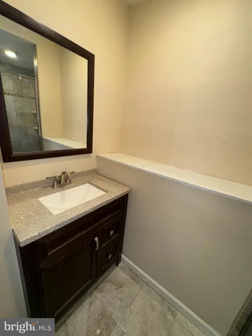 $2,000 | 32 Edgewater Avenue, Westville, NJ 08093