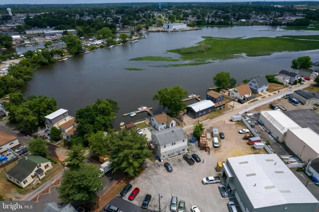 $2,000 | 32 Edgewater Avenue, Westville, NJ 08093