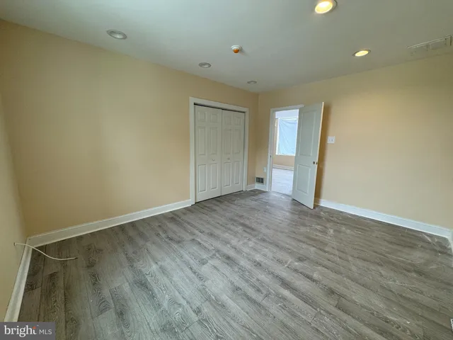 $2,000 | 32 Edgewater Avenue, Westville, NJ 08093