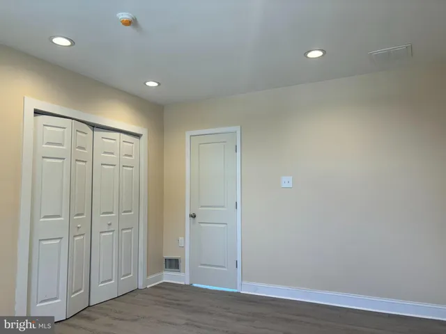 $2,000 | 32 Edgewater Avenue, Westville, NJ 08093