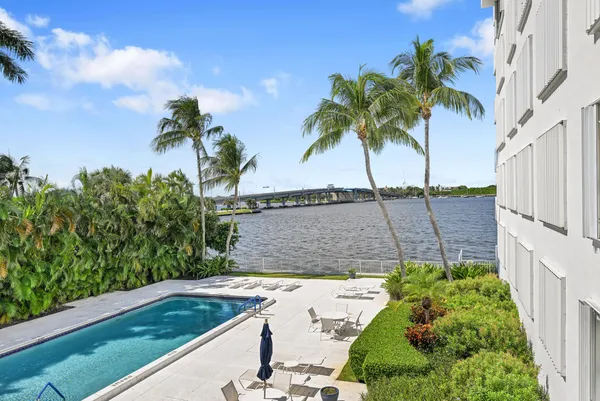 $4,500 | 2860 South Ocean Boulevard, Unit 208, Palm Beach, FL 33480