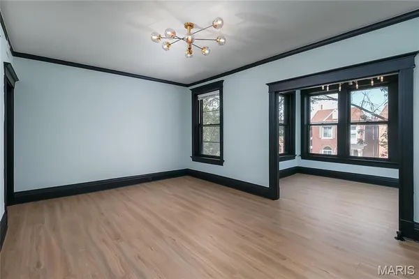 $1,199,000 | 4166 Russell Boulevard, St. Louis, MO 63110