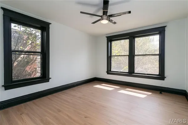 $1,199,000 | 4166 Russell Boulevard, St. Louis, MO 63110