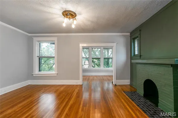 $1,199,000 | 4166 Russell Boulevard, St. Louis, MO 63110