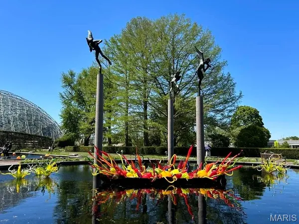 $1,199,000 | 4166 Russell Boulevard, St. Louis, MO 63110