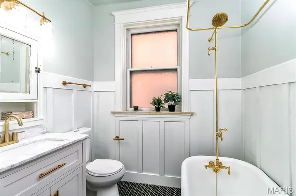 $1,199,000 | 4166 Russell Boulevard, St. Louis, MO 63110