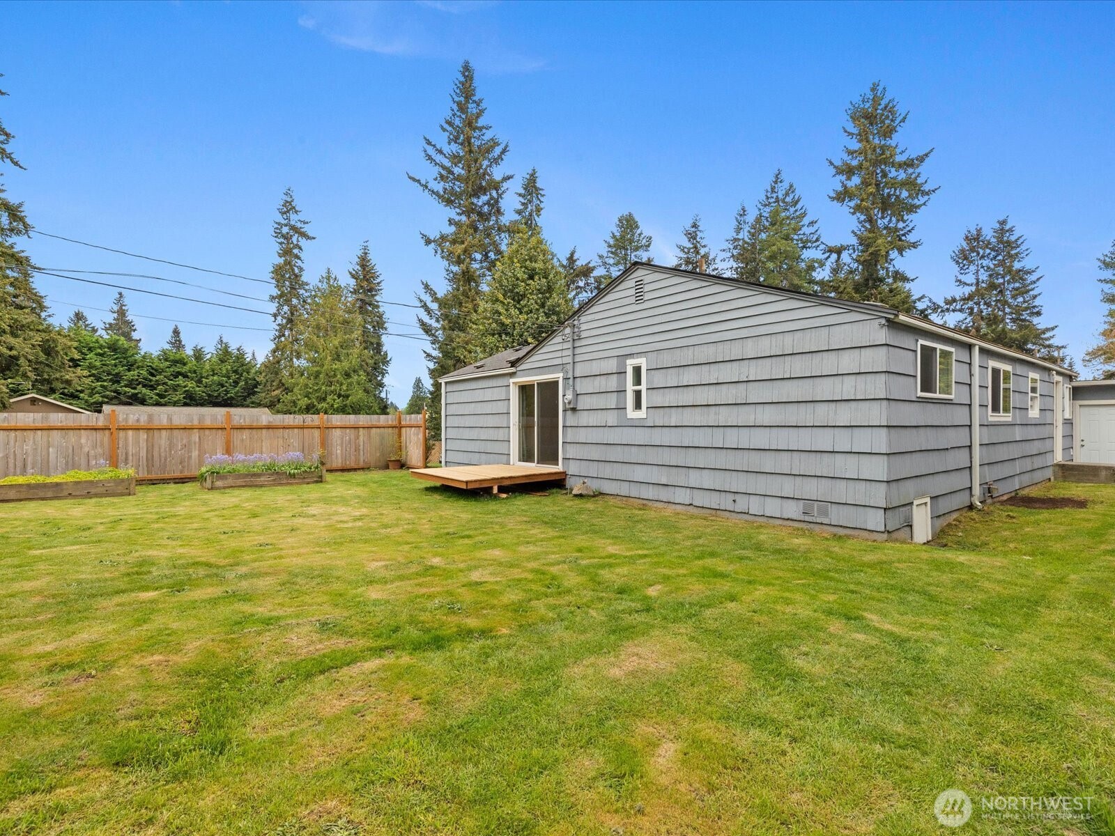 7631 201st Street Southwest Edmonds, WA 98026 - Photo 31 of 34