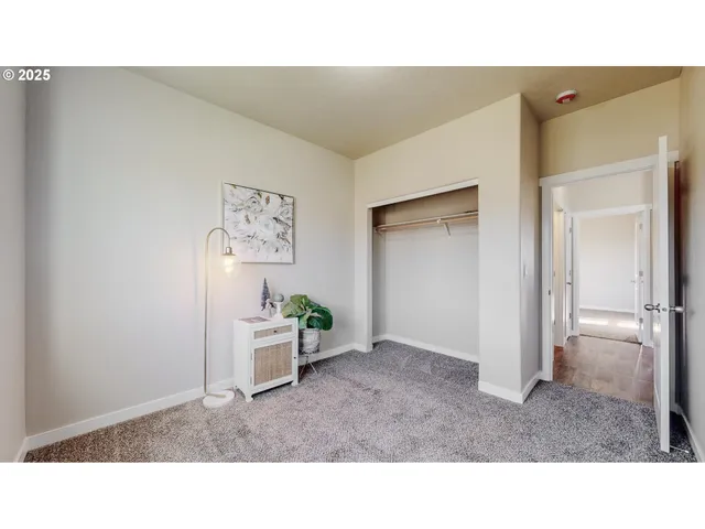 $349,950 | 305 Rosalynn Drive, Stanfield, OR 97875