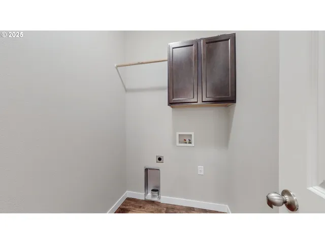 $349,950 | 305 Rosalynn Drive, Stanfield, OR 97875