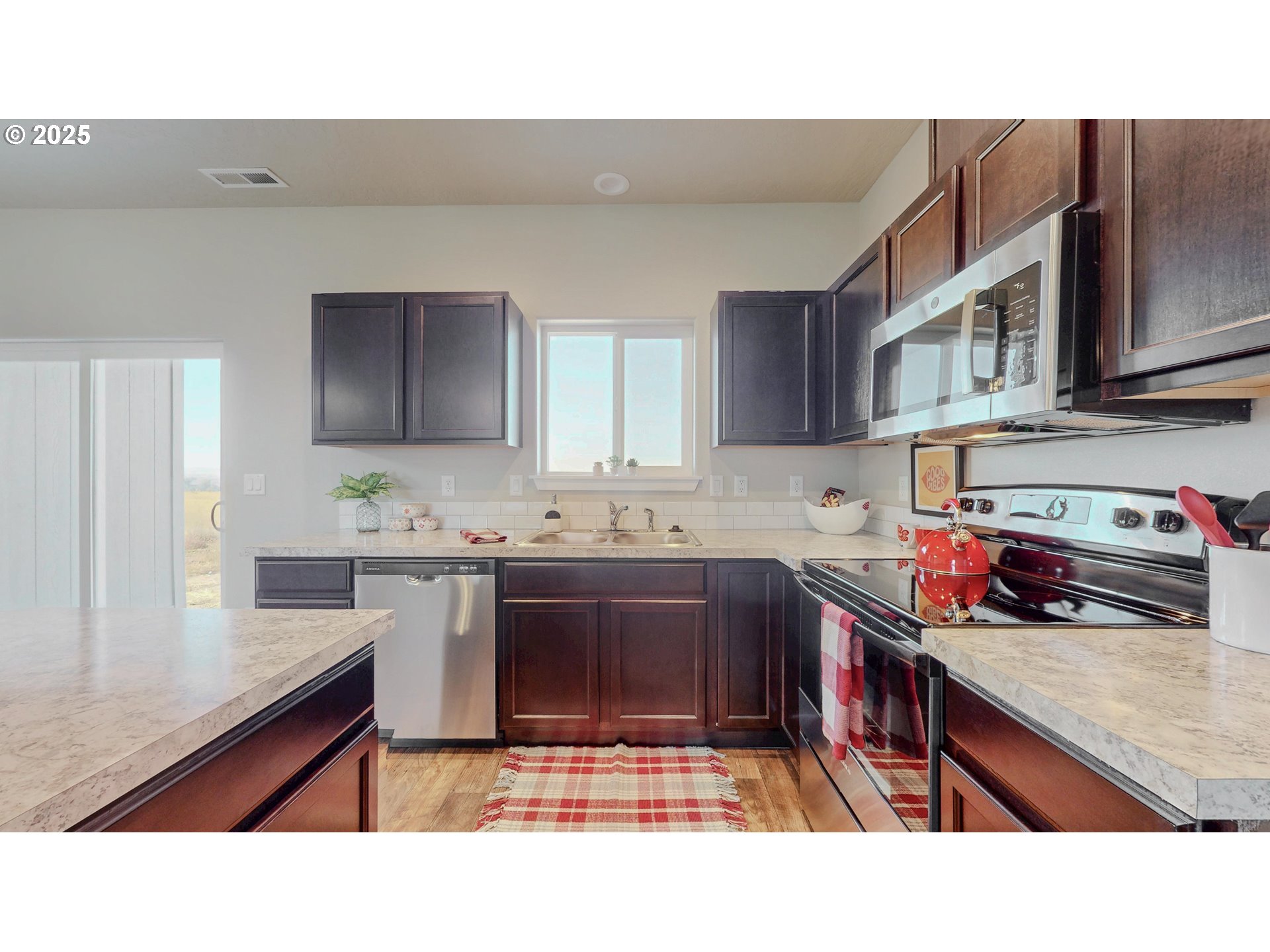 305 Rosalynn Drive Stanfield, OR 97875 - Photo 8 of 23