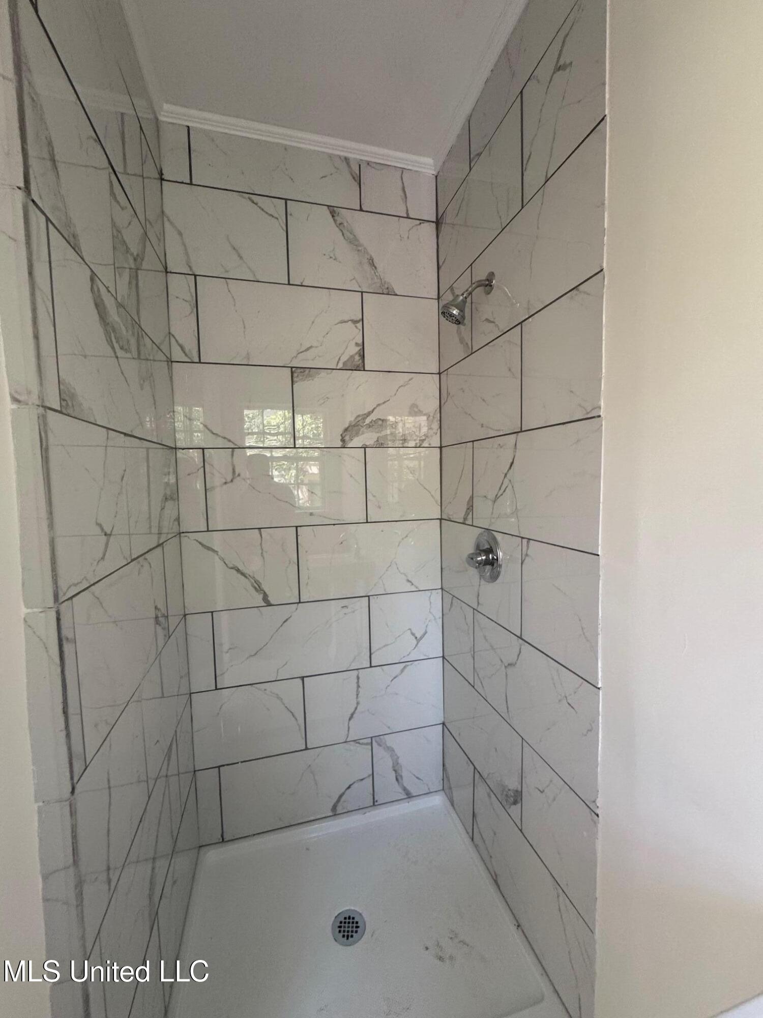 316 East Mayes Street Jackson, MS 39206 - Photo 19 of 21 IMG_5433