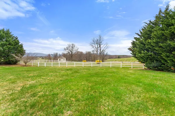 $1,495,000 | 273 Bel-Grene Drive, Fishersville, VA 22939
