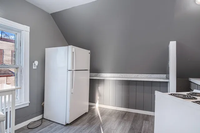 $215,000 | 1040 Madison Avenue Southeast, Grand Rapids, MI 49507