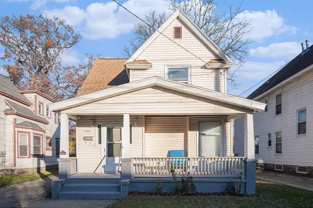 $215,000 | 1040 Madison Avenue Southeast, Grand Rapids, MI 49507