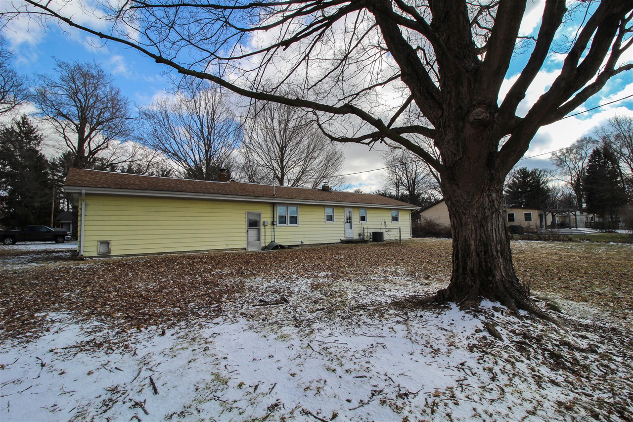 55280 Buckhorn Road Three Rivers, MI 49093 - Photo 6 of 21