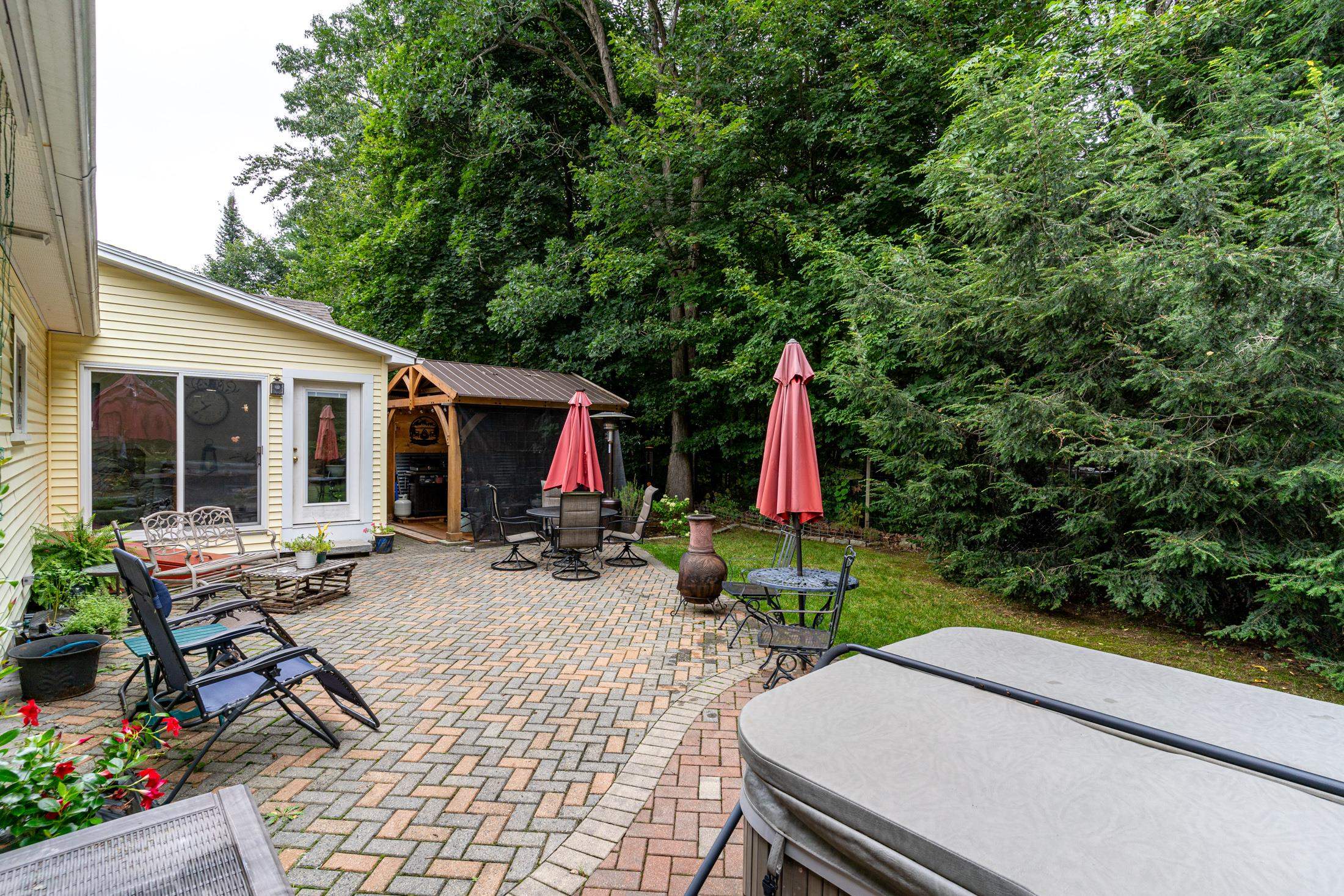 54 Harding Street Rochester, NH 03867 - Photo 22 of 26
