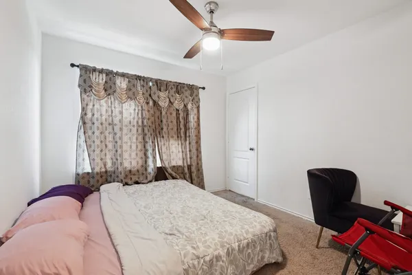 $350,000 | 13817 Eleanor Roosevelt Street, Manor, TX 78653