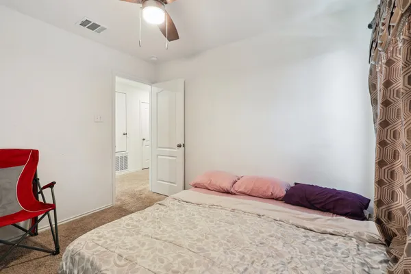 $350,000 | 13817 Eleanor Roosevelt Street, Manor, TX 78653