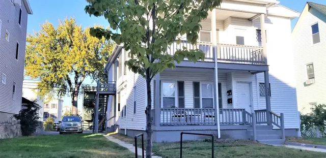 $2,200 | 526 Hevey Street, Unit 2, Manchester, NH 03102