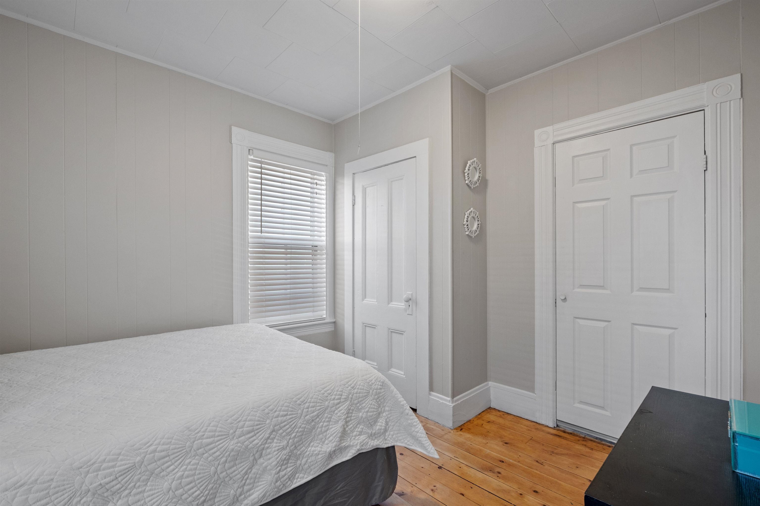 526 Hevey Street, Unit 2 Manchester, NH 03102 - Photo 7 of 17