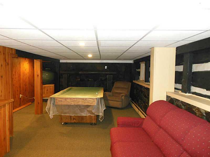 951 Wolfe Road Indiana, PA 15701 - Photo 7 of 25 Den/Family/Great Room.