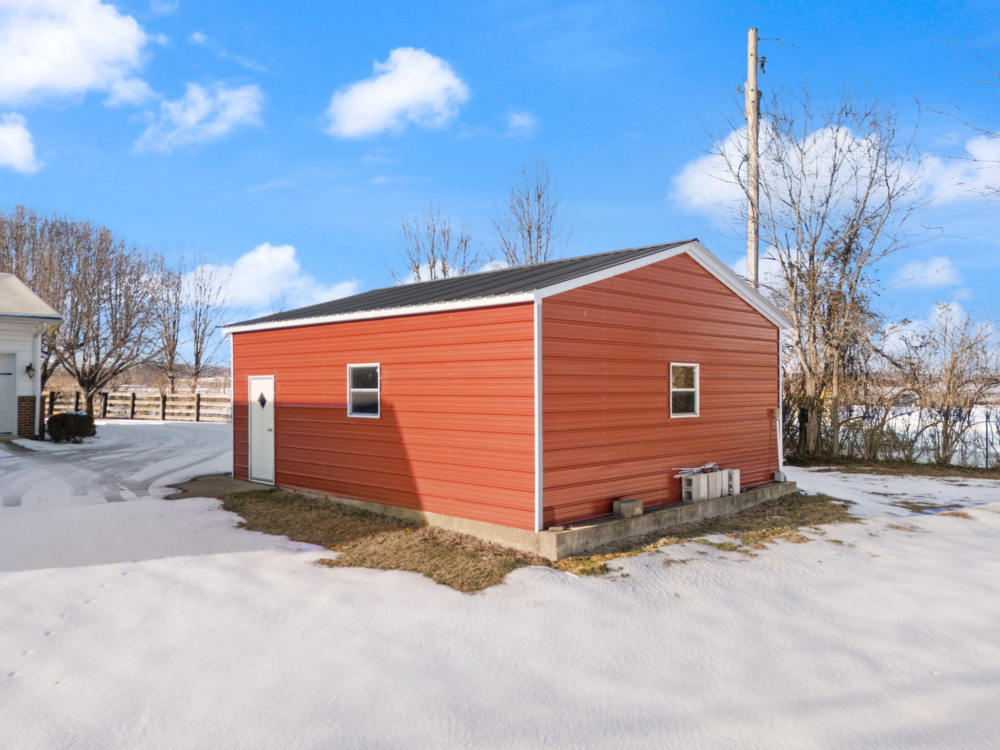 409 Kiddville Road Winchester, KY 40391 - Photo 26 of 40 Second Garage