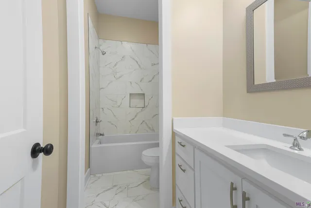 $620,000 | 15370 Milldale Road, Zachary, LA 70791