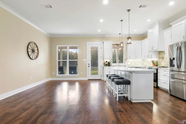 $620,000 | 15370 Milldale Road, Zachary, LA 70791