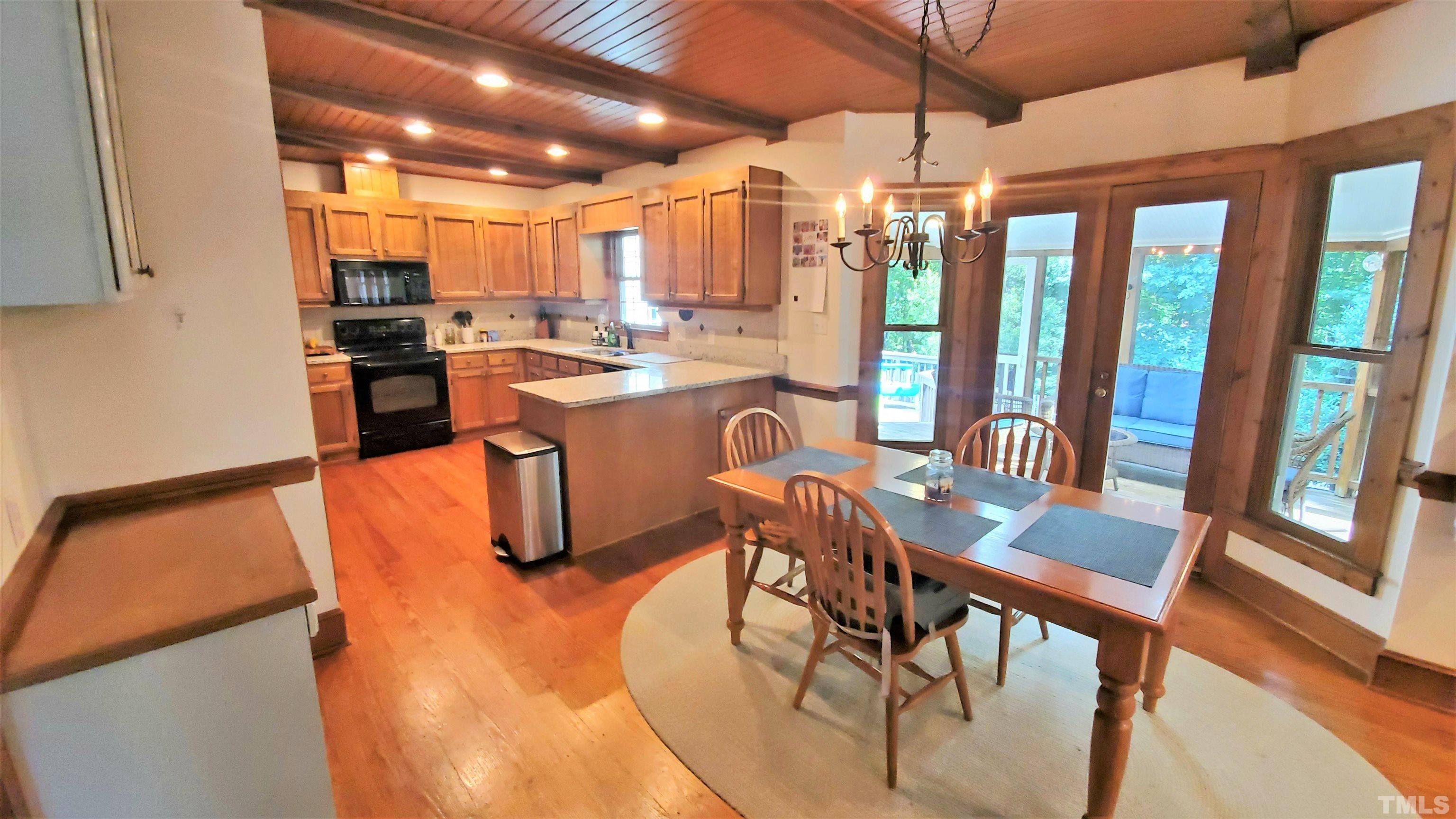 1940 Wilton Circle Raleigh, NC 27615 - Photo 7 of 30 Gallery Image 7