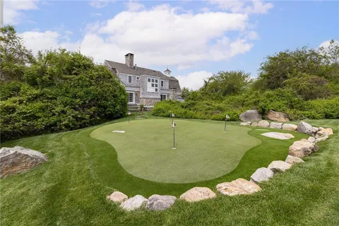 $4,950,000 | 20 Passpataug Avenue, Westerly, RI 02891