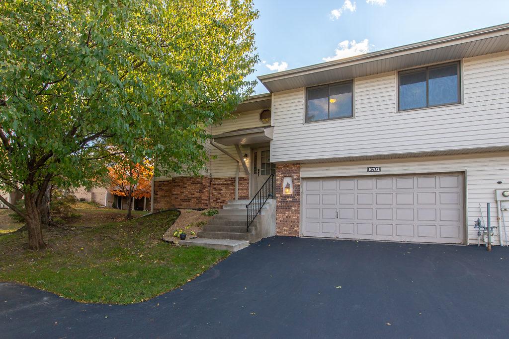 6701 Falstaff Road Woodbury, MN 55125 - Photo 1 of 1