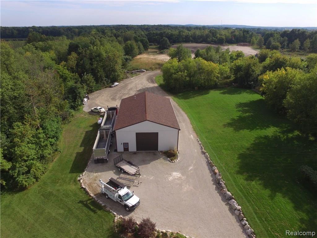4308 Beck Road Howell, MI 48843 - Photo 5 of 47 DJI_0002.JPG
