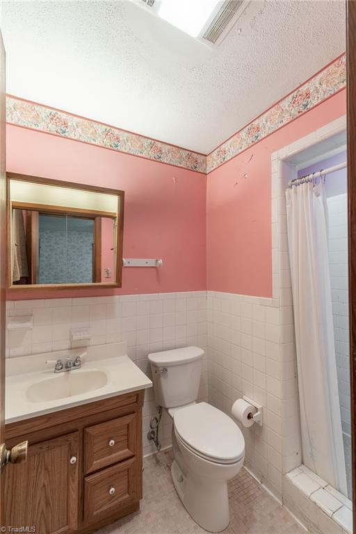 3303 Forestview Drive High Point, NC 27260 - Photo 24 of 29