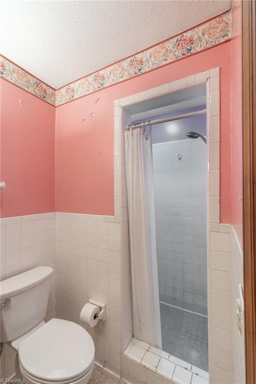 3303 Forestview Drive High Point, NC 27260 - Photo 25 of 29