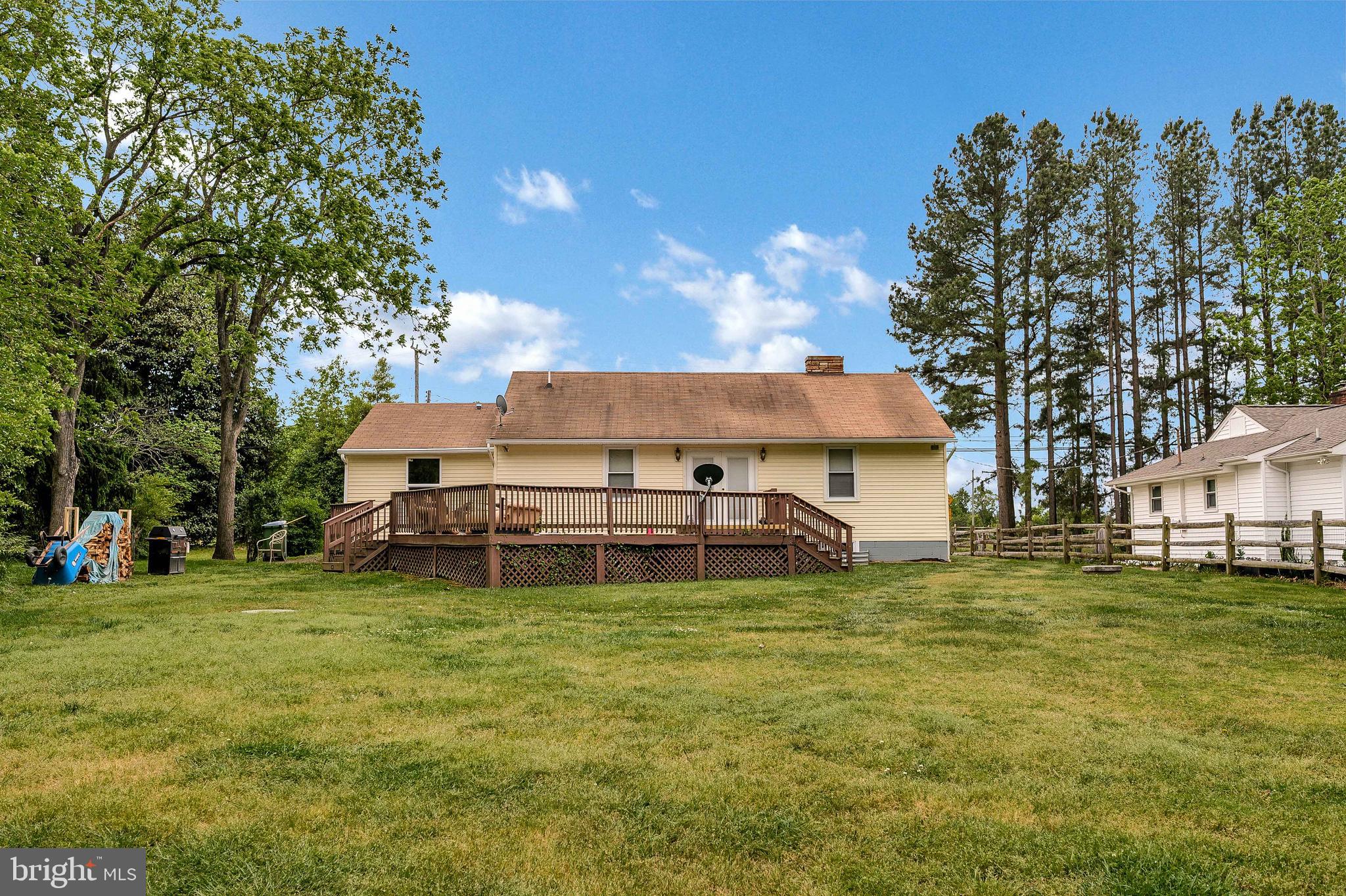239 Deacon Road Fredericksburg, VA 22405 - Photo 11 of 37 Gallery Image 11