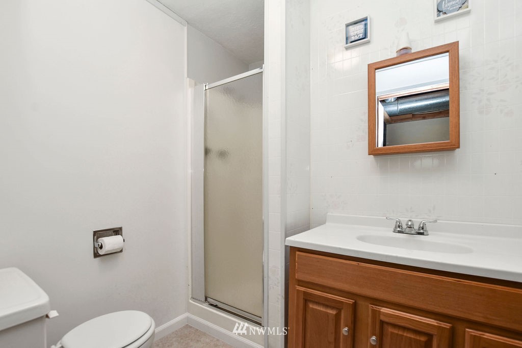 1361 Chapman Road Castle Rock, WA 98611 - Photo 22 of 25 Gallery Image 22