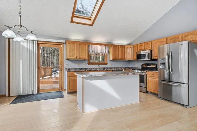 $335,000 | 36 Pennmaric Road, Augusta, ME 04330