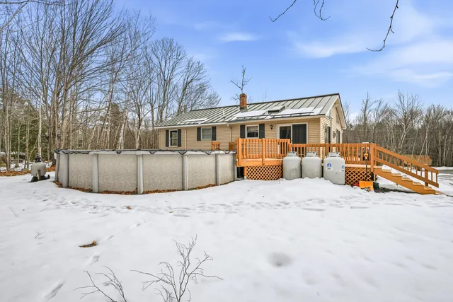 $335,000 | 36 Pennmaric Road, Augusta, ME 04330