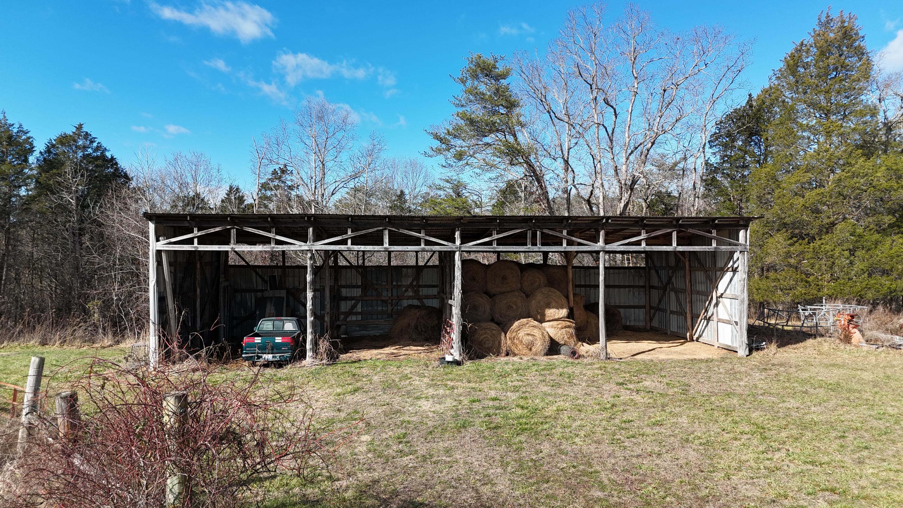 1810 Aderholt Road Bronston, KY 42518 - Photo 34 of 43 34