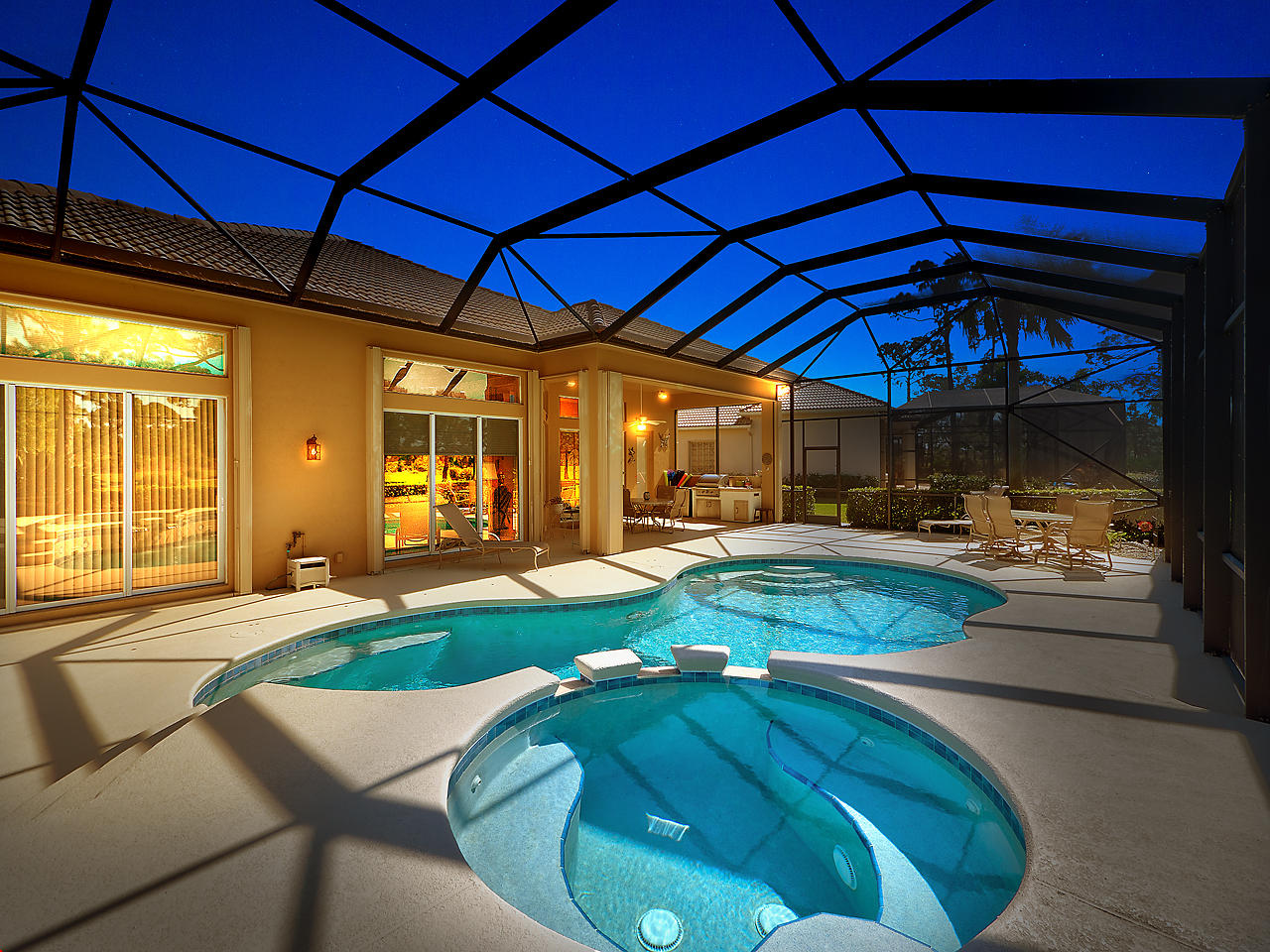 8633 Tompson Point Road Port St. Lucie, FL 34986 - Photo 28 of 31 Night Exposure