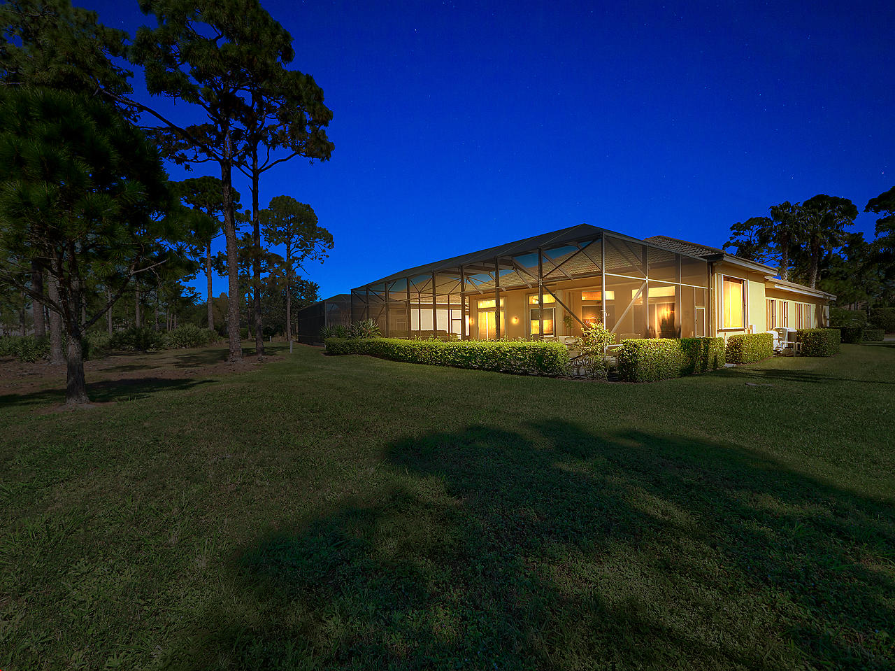 8633 Tompson Point Road Port St. Lucie, FL 34986 - Photo 29 of 31 Night Exposure