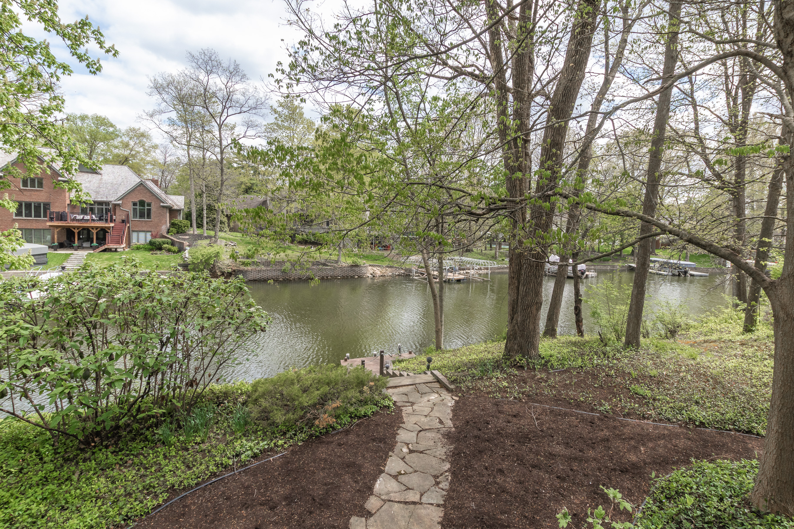 9801 Gulfstream Court Fishers, IN 46037 - Photo 2 of 29
