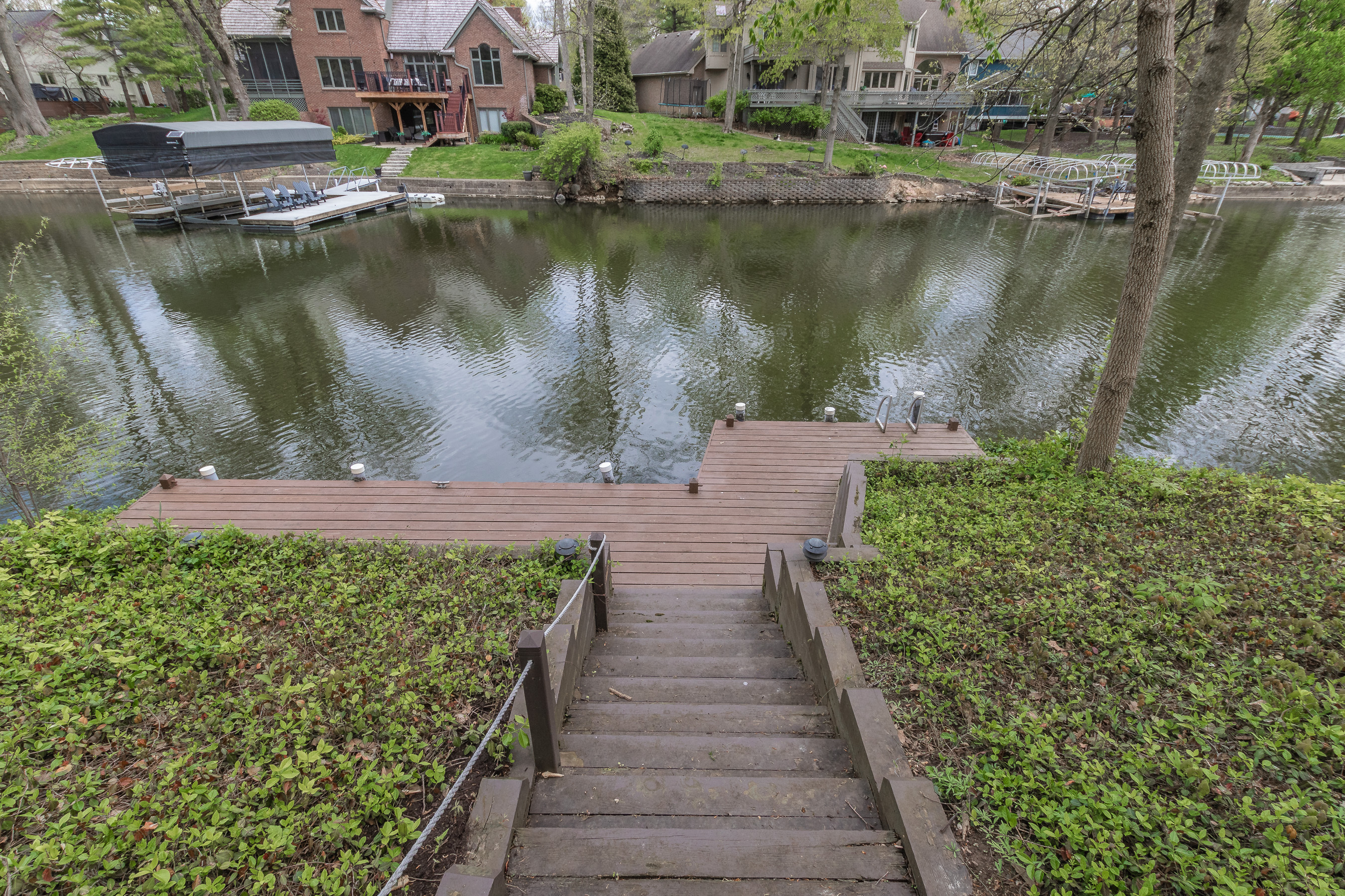 9801 Gulfstream Court Fishers, IN 46037 - Photo 3 of 29